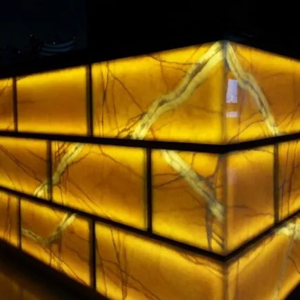 Onyx Yellow Oriental